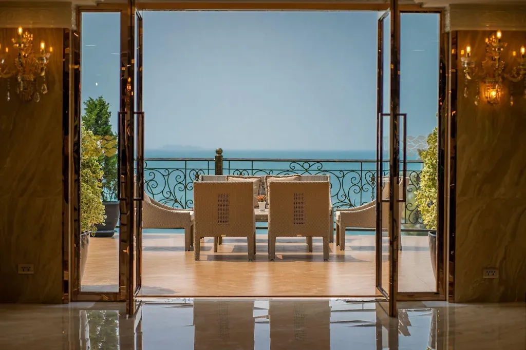 แอลเค เอมเมอรัลด์ บีช (LK Emerald Beach)4