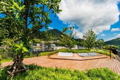 The Deck Modern Resort Phuket1