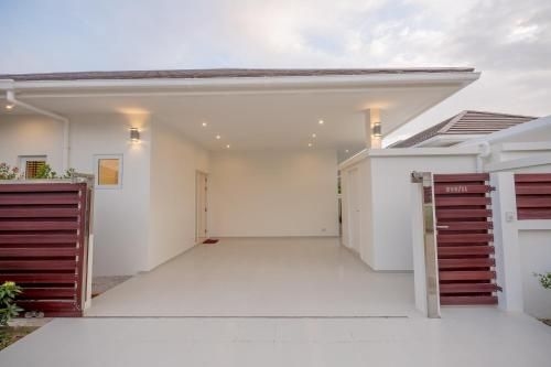Villa Cattleya2