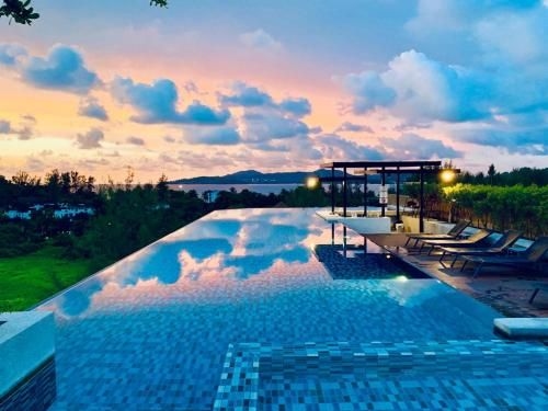 ุ6 อเวนิว สุรินทร์ บาย ลอฟตี้ (6 Avenue Surin by Lofty)0