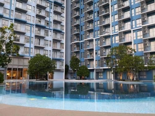 Thew Talay Blu Condo by Chasit0