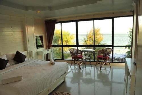 Magic House Hostel Cha-Am2