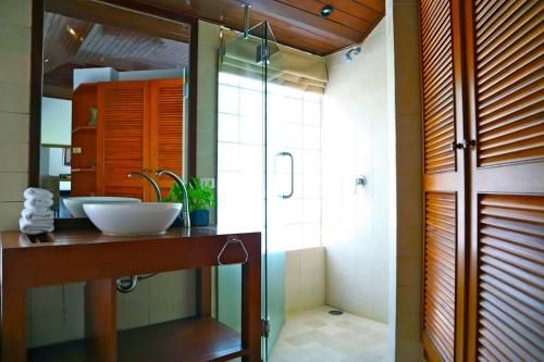 Surin Spring Villa 63