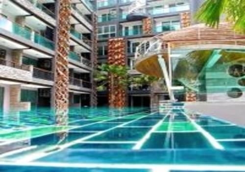 Emerald Terrace - Studio with pool view3