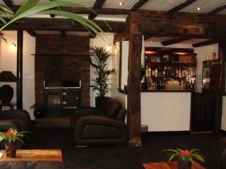 Hotel Noir0
