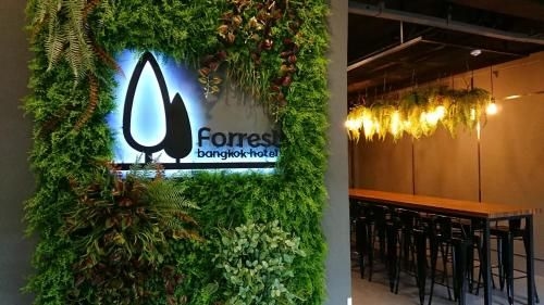Forrest Bangkok Hotel0