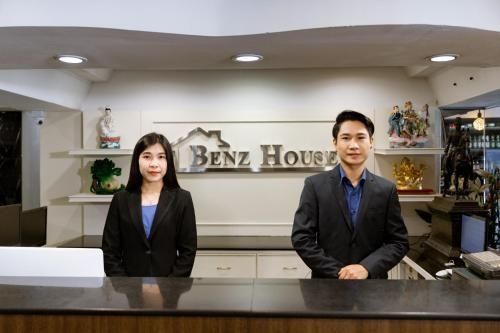 Benzhouse1