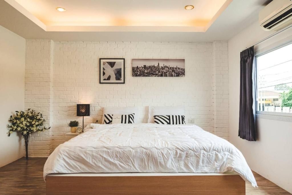 เดอะ ภีม โฮเทล (The Peem Hotel)1