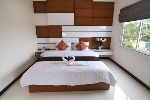 โรงแรมทีทีที (TTT Hotel)0