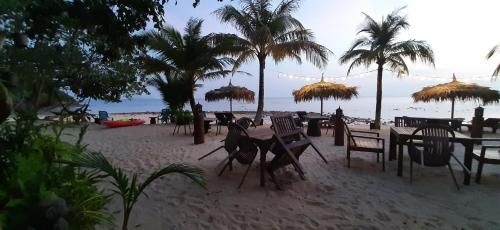เกาะไหง พาราไดซ์ บีช รีสอร์ท (Koh Ngai Paradise Beach Resort)2