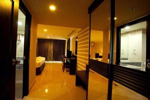 โรงแรมเจแอนด์วาย ลอดจ์ (J&Y Lodge Hotel)4