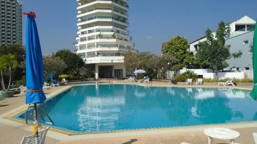 Cha-am Condominium 8th floor0