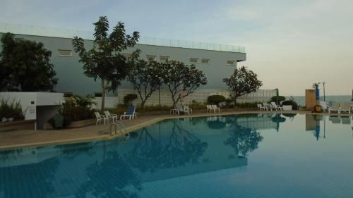 Cha-am Condominium 8th floor4