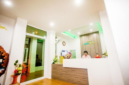 น้ำทิพย์ เรสซิเด้นส์ (Namthip Residence)0