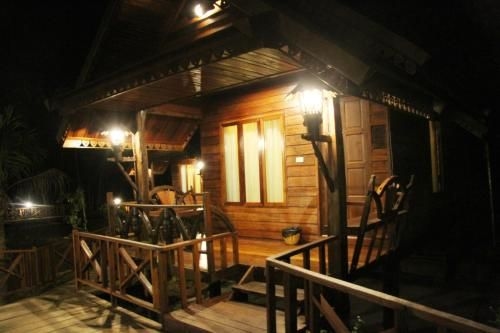 บุรีลำปลาย รีสอร์ท (Burilamplai Resort)0