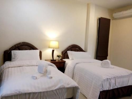 สราญรมย์ รีสอร์ท (Saranrom Resort)4