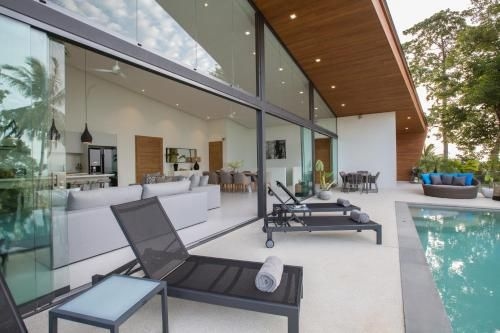 Villa Azure Waters 4BDRM Stunning View3
