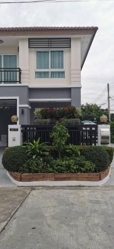 Thanyarat Home3