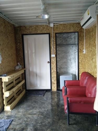 Smile Box Coffee & Resort4