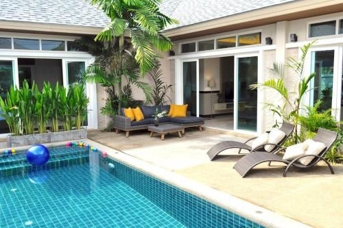 Modern Classic 3 Bedroom Design Pool Villa0