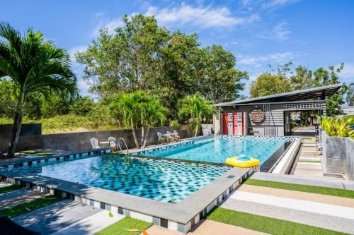Greenery Loft Phuket by Favstay1