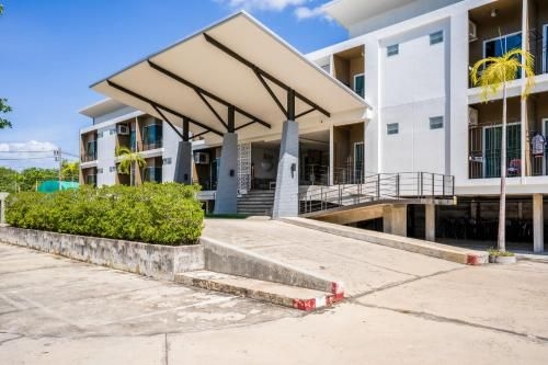 Greenery Loft Phuket by Favstay2