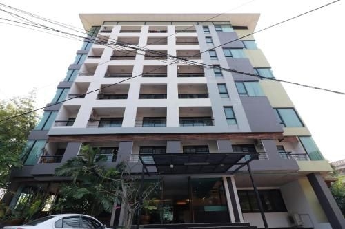 OYO The Bliss Hotel4