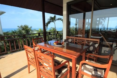 Baan Lom Talay1