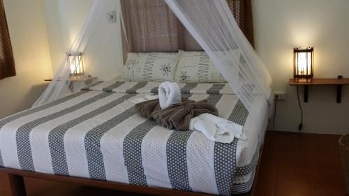 Maikhao Beach Bungalows1