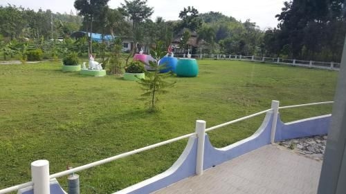 Phloenlom Chomdao2