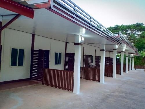ณ สุข รีสอร์ท (Na Suk Resort)1