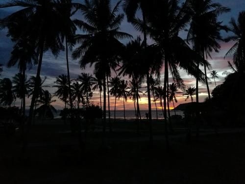 Sunset Beach House4