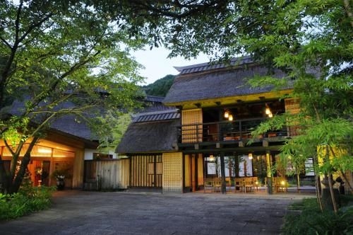 ยูโทเรียน คาวาบะ ออนเซ็น (Yutorian Kawaba Onsen)1
