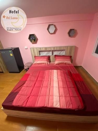 Hotel Del Luna3