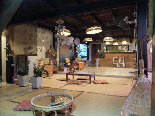 IAmWarin mini Hostel0