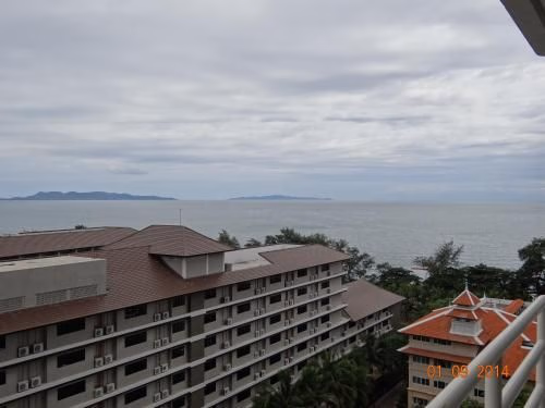 วิว ทะเล 5 คอนโดมีเนียม บิลดิ้ง บายพัทยา กรุ๊ป (Studio View Talay 5)0
