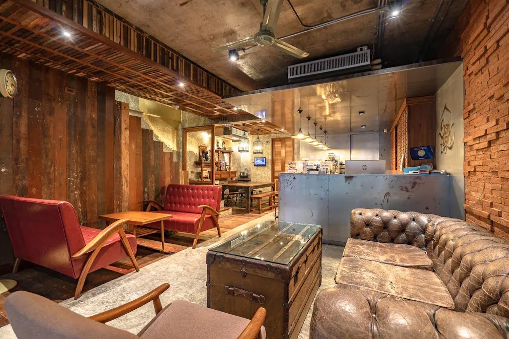Siam Plug In Hostel2