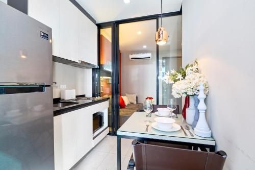 The Base Condo by Tech1
