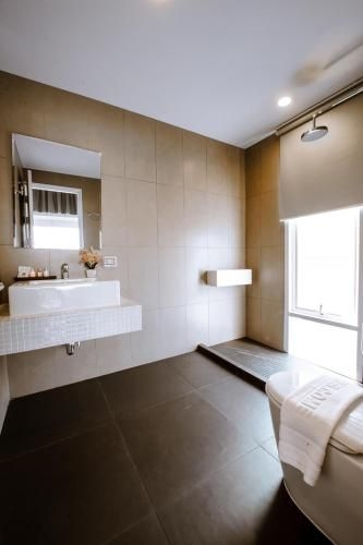 Al amir residence4
