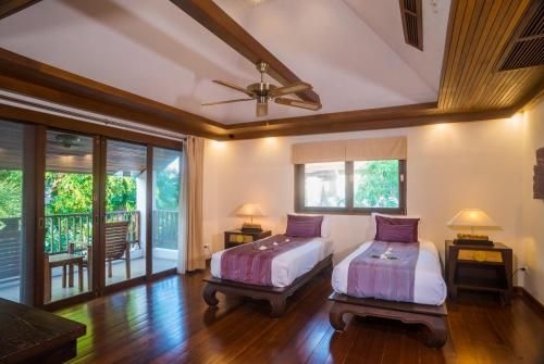 Beachfront Resort Villa Baan Tawan 3BR1