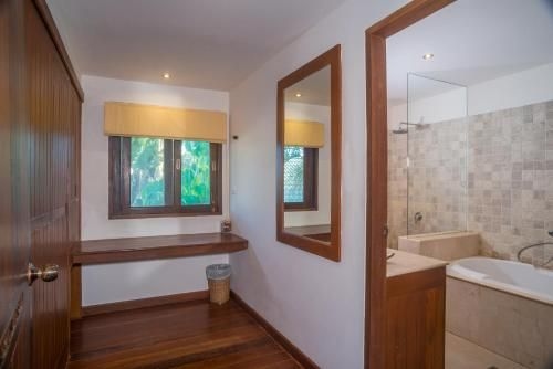 Beachfront Resort Villa Baan Tawan 3BR4