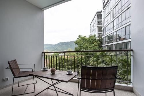 Condo Icon Park D320