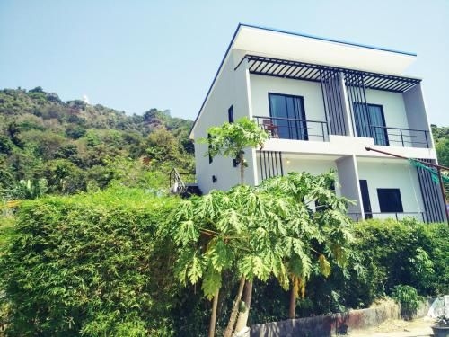 Baan Phunwanna1