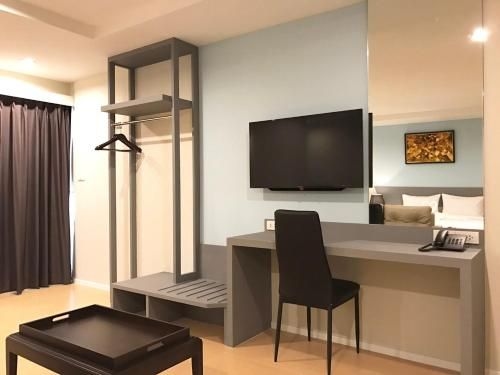 โรงแรมเซอร์คอน (Zircon Hotel)3