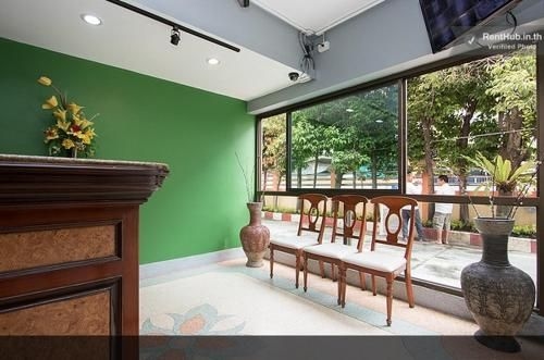 โฮมเพลส เรสซิเดนซ์ (Homeplace Residence)0