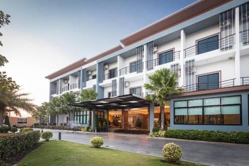 โรงแรมเรย์ (Ray Hotel)2