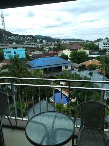 Ozone Condo Unit 8/2044