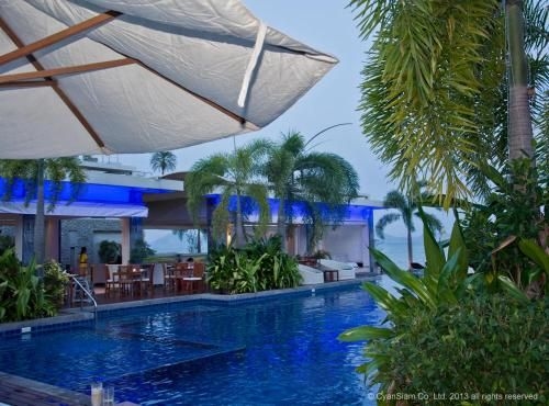 Raya Beachloft2