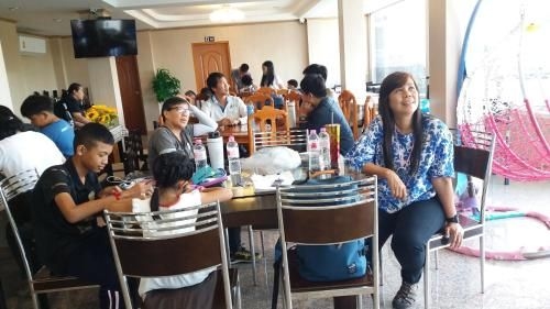 ศิริสมแกรนด์เพลส (Sirisom Grand Place)2
