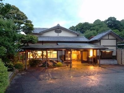 Yugawara Onsen Ashikari Ryokan1